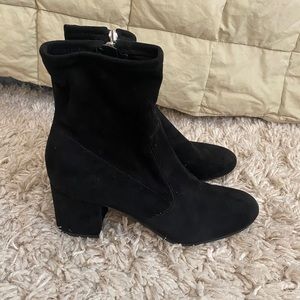 Black boot heels